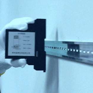 信號隔離器.gif 信號隔離器.gif